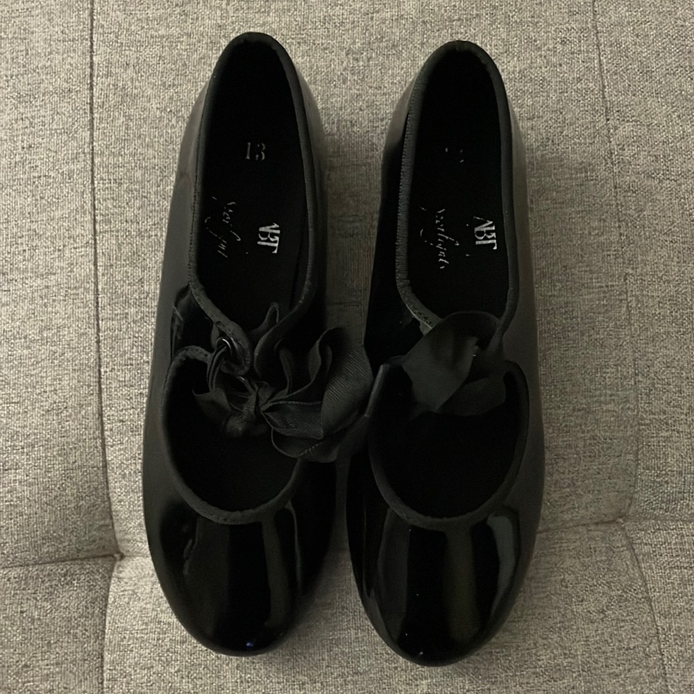 Girls Bloch Black Tap shoes